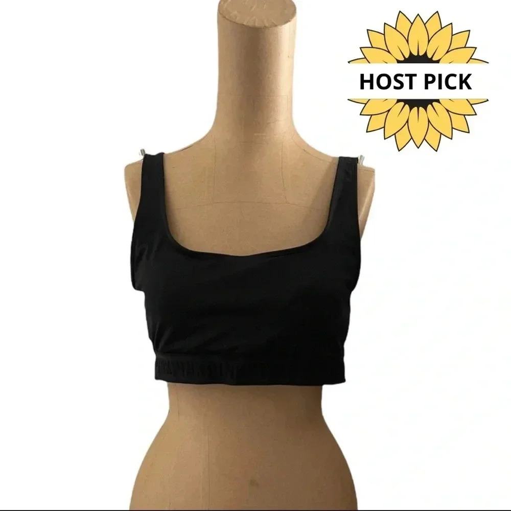 ❤️🔥HOST PICK❤️🔥 Pink Victoria’s Secret ultimate sports bra - Picture 2 of 8